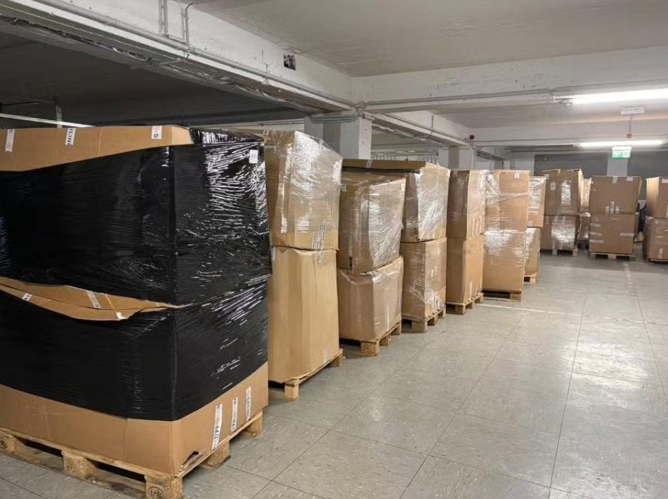 1401kg restpartij smart watch iphone pallets groothandel, Diversen, Ophalen, Nieuw