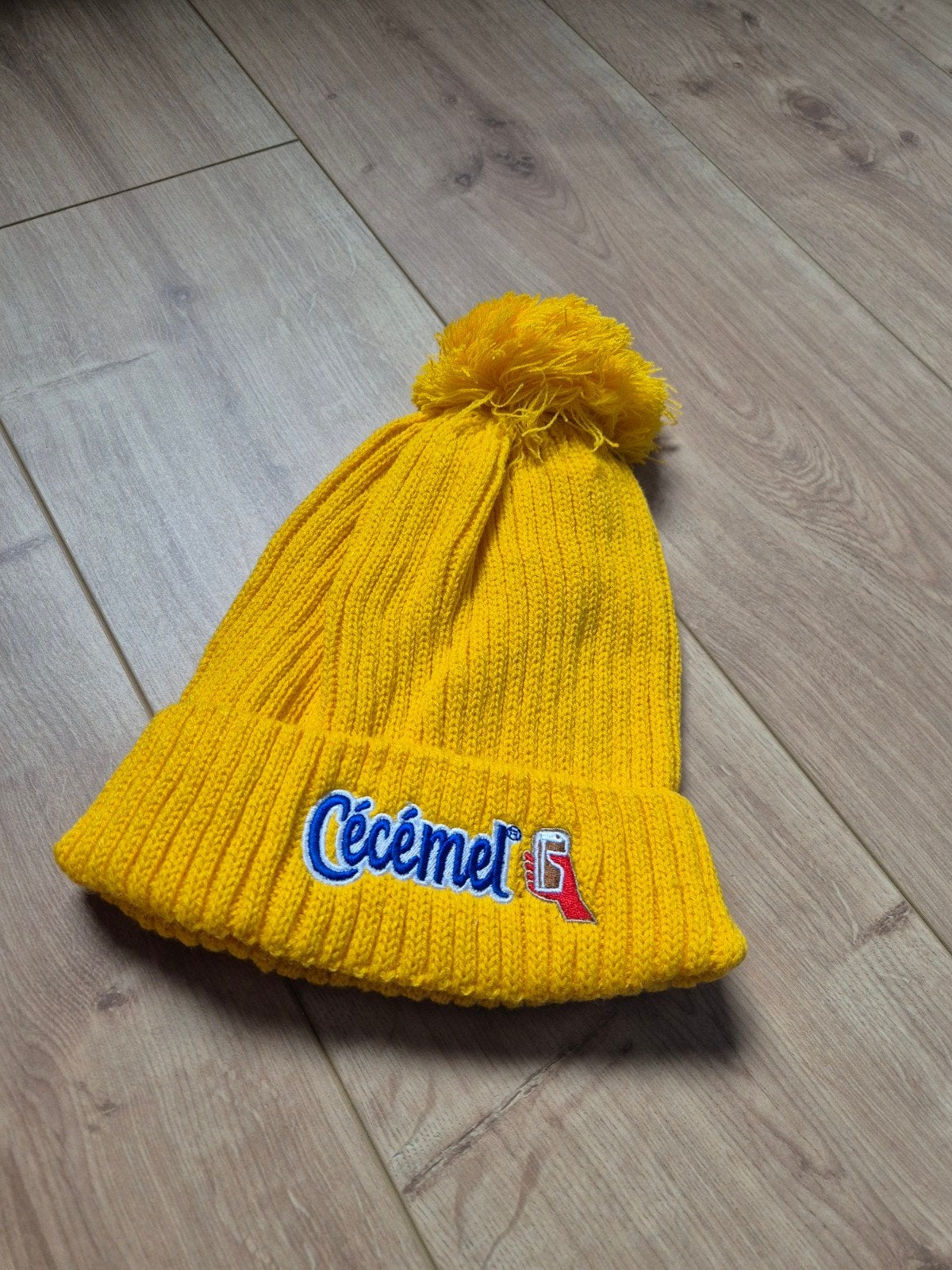 Mutsen Cecemel, Kinderen en Baby's, Kinderkleding | Mutsen, Sjaals en Handschoenen, Ophalen