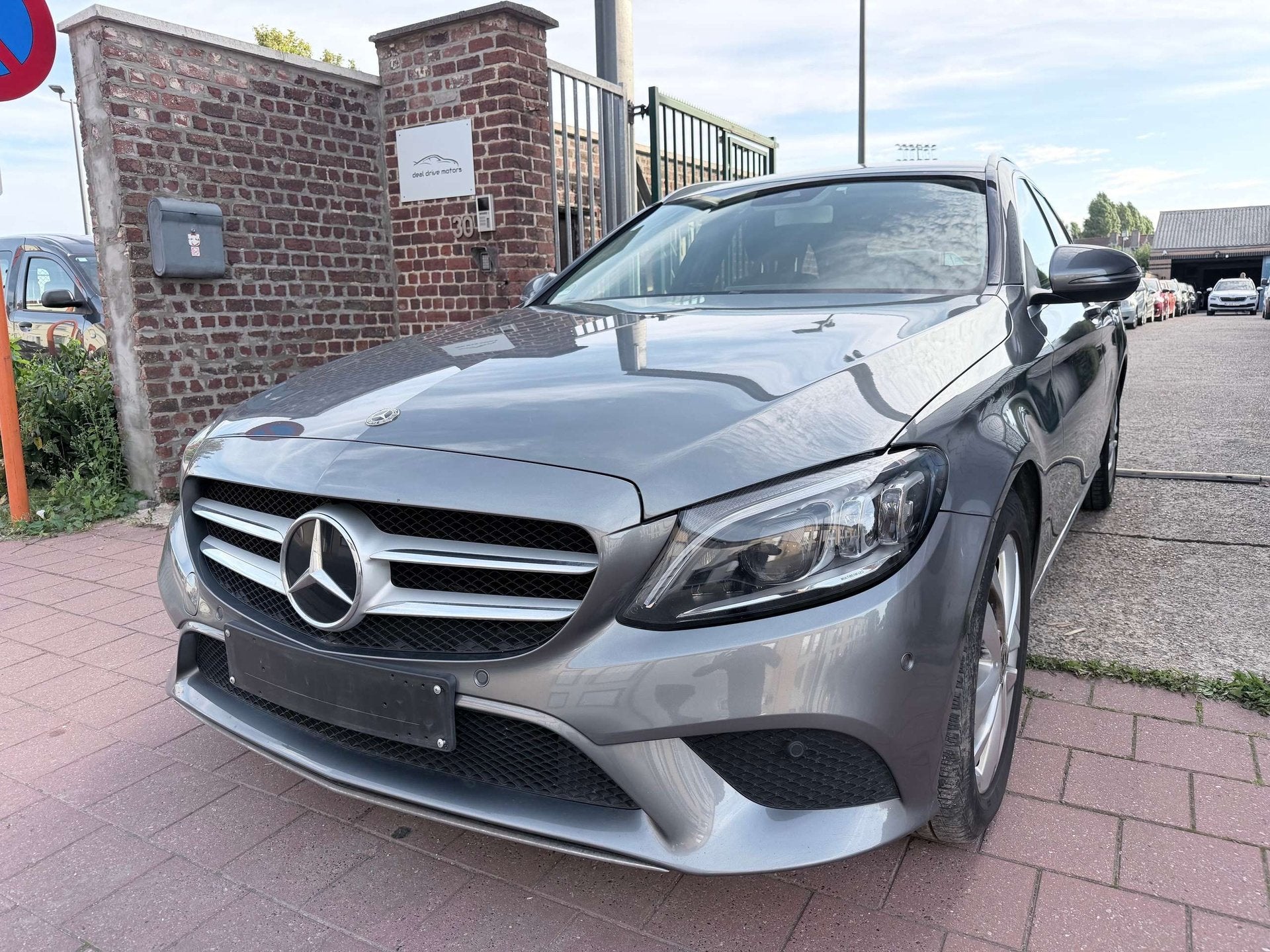Mercedes-Benz C 180 EDITION BUSINESS SOLUTION AUTOMAAT | CAM, Argent ou Gris, Achat, Euro 6, Entreprise