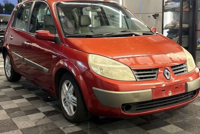 Renault scenic 1.6i 16v benzine bj. 2005 Export, Auto's, Bedrijf, Handgeschakeld, 5 deurs, 83 kW