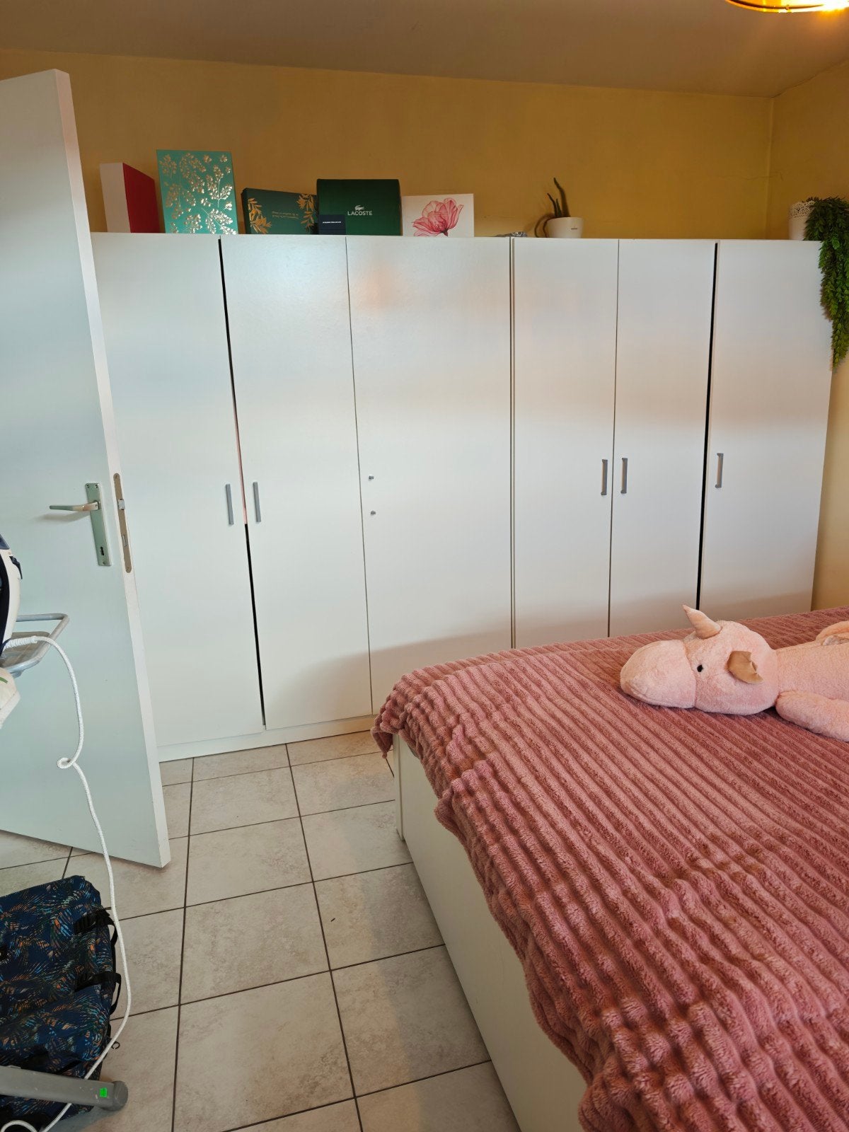 2 kasten GRATIS af te halen!, Ophalen, Met deur(en), Gebruikt, 100 tot 150 cm