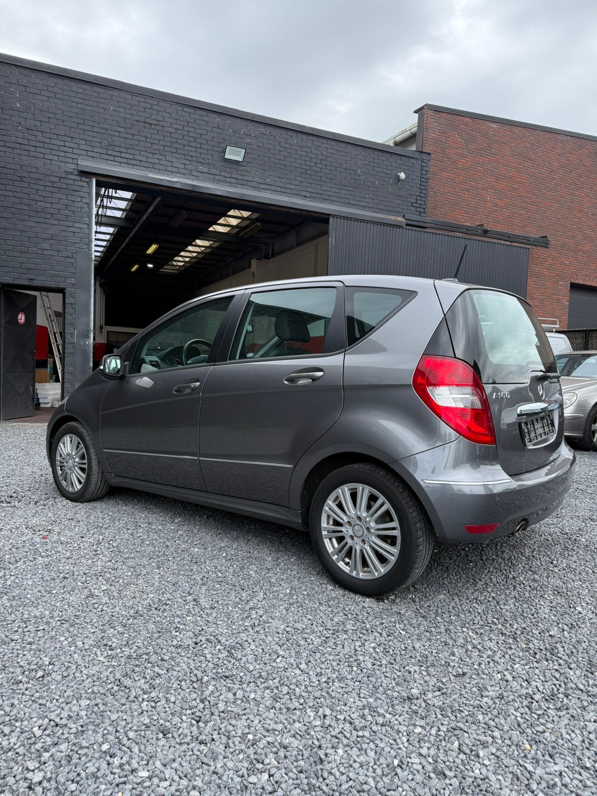 Mercedes a160 benzine automaat, Auto's, Euro 5, Dex, 1498 cc, 4 cilinders