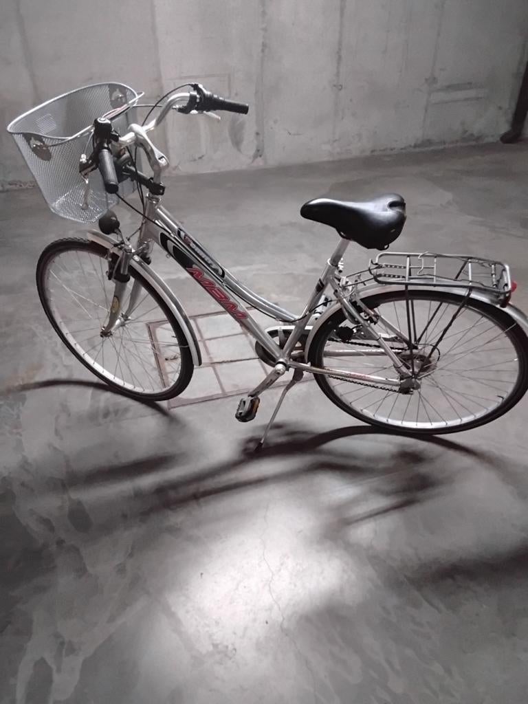 Damesfiets MBM Country, Fietsen en Brommers, Ophalen, Versnellingen