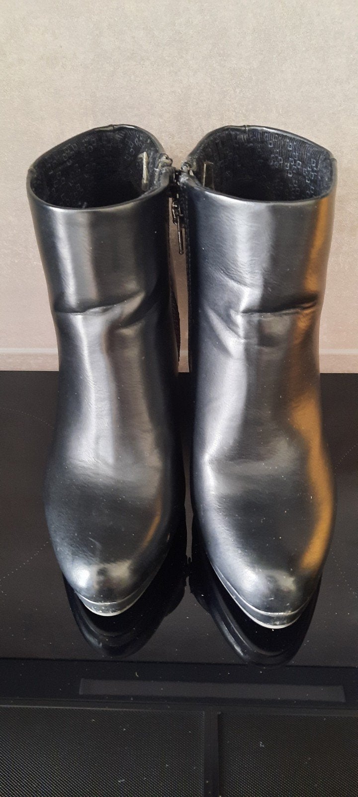 dames schoenen, Ophalen, Zwart, Lage of Enkellaarzen, Zo goed als nieuw