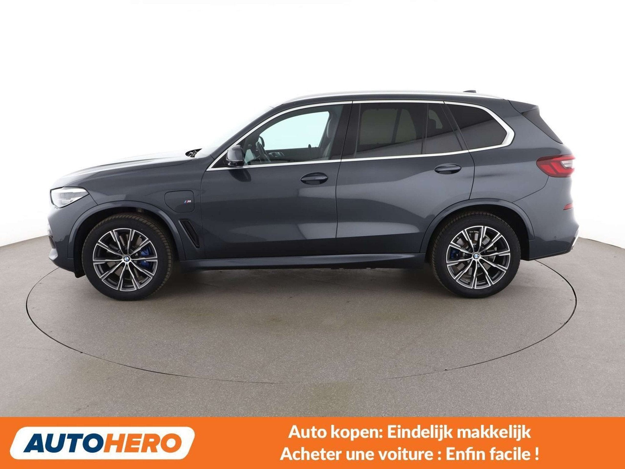 BMW X5 xDrive 45e M Sport (année de construction 2021), Autos, BMW, Cuir, Argent ou Gris, Achat, Bluetooth