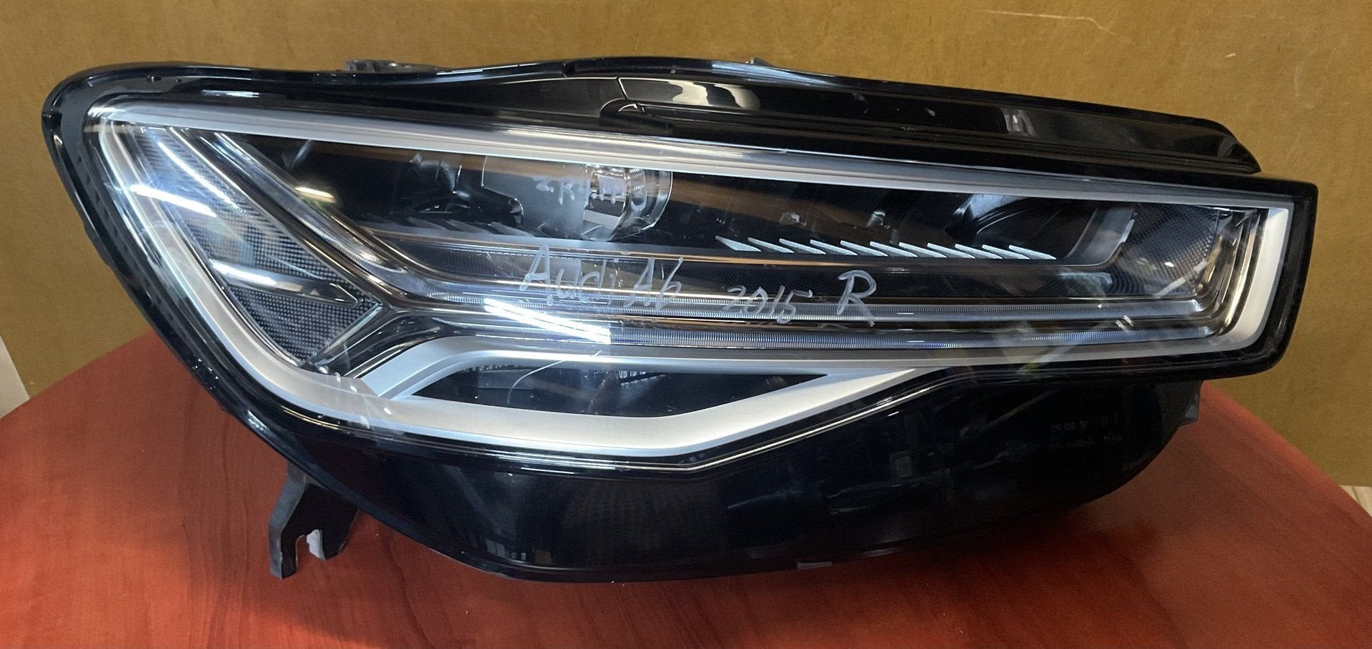 Audi A6 2015 koplamp RECHTS, Auto-onderdelen, Gebruikt, -, Ophalen of Verzenden, -