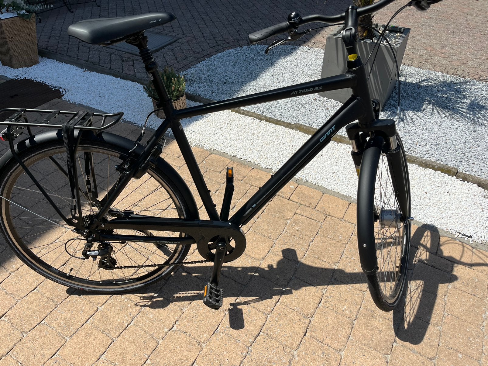 2 stadsfietsen Giant Attend R5, Ophalen, Zo goed als nieuw, Giant