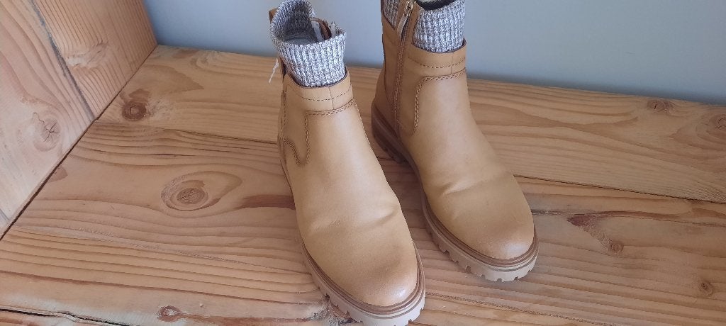 Superbes os de Tamaris taille 39, Enlèvement ou Envoi, Beige, Boots et Botinnes, Porté