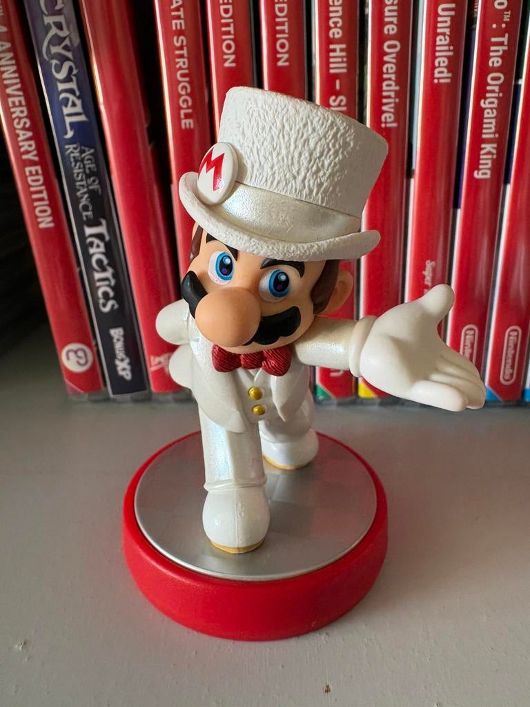 Amiibo Wedding Mario (Super Mario Odyssey), Ophalen of Verzenden, Zo goed als nieuw