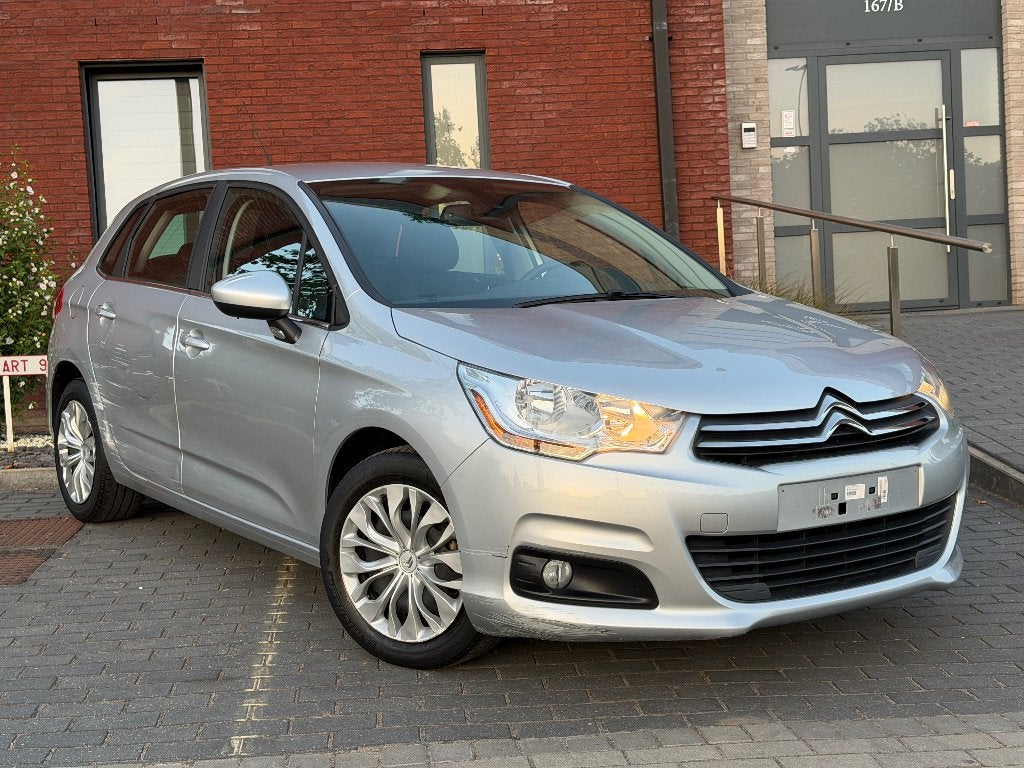 Citroen C4 1.6i 120Ch 51.354Km 1ère Main Dégâts carrosserie, Autos, Citroën, Achat, 140 g/km, Entreprise, Boîte manuelle