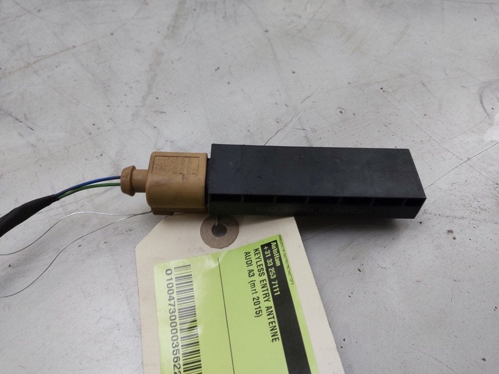 ANTENNE D'ACCÈS SANS CLÉ Audi A3 Sportback (8VA / 8VF), Dhr. J. Ham, Administratie@autoham.nl, Audi, Utilisé