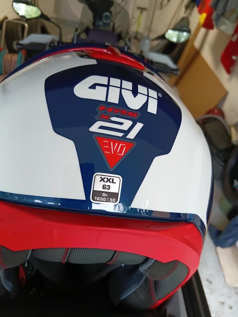 Casque moto, Motos, Enlèvement