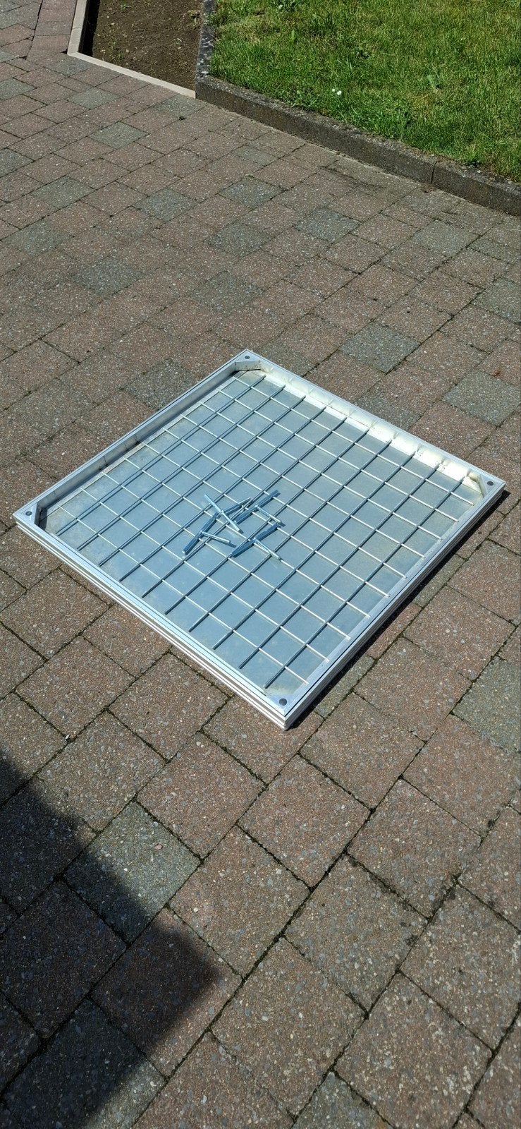 NIEUW lsdrain light tegeldeksel 70 x 70 x 4 cm, Enlèvement