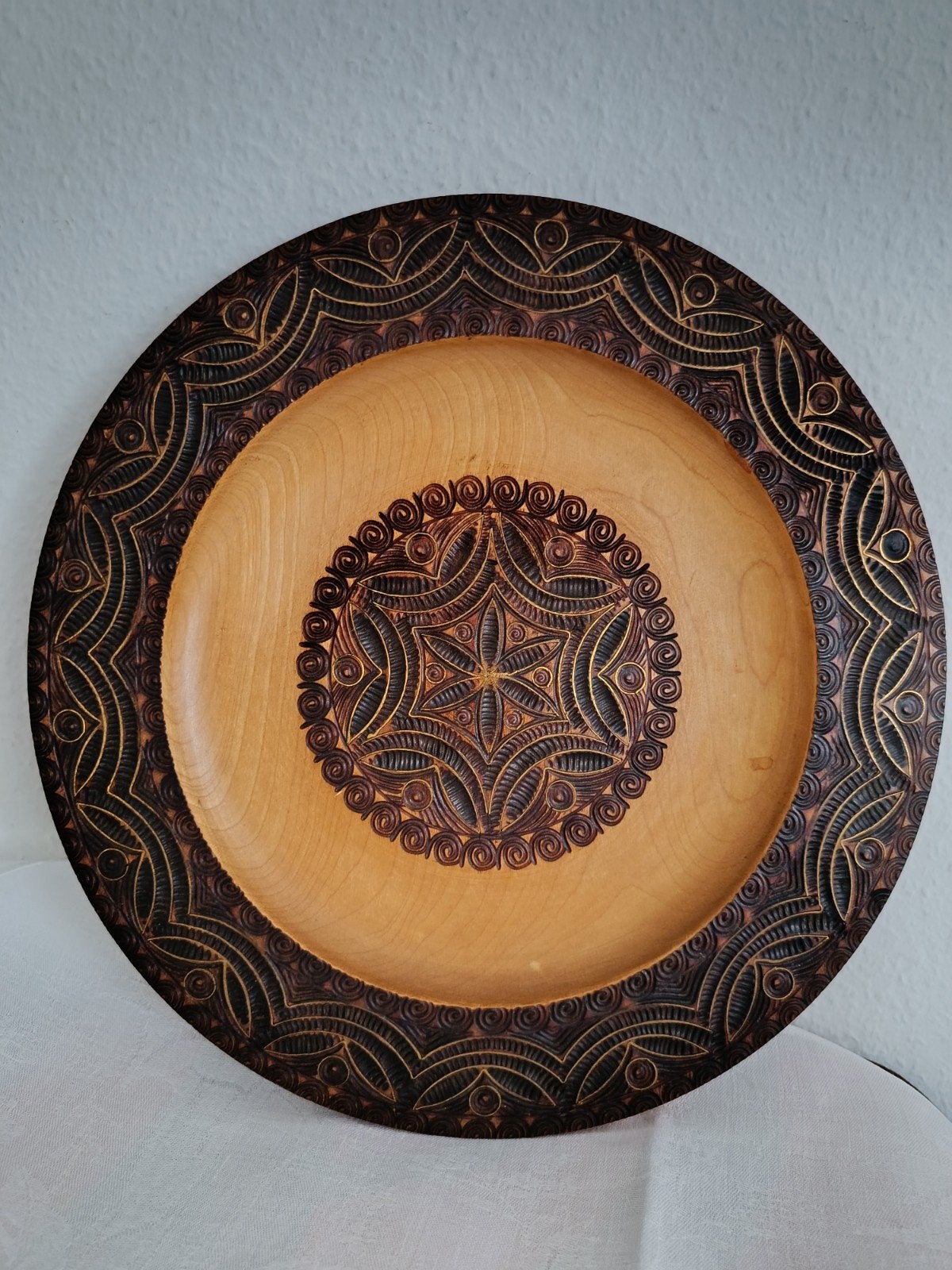 assiette décorative en bois 26cm, Antiquités & Art, Enlèvement ou Envoi, Bois