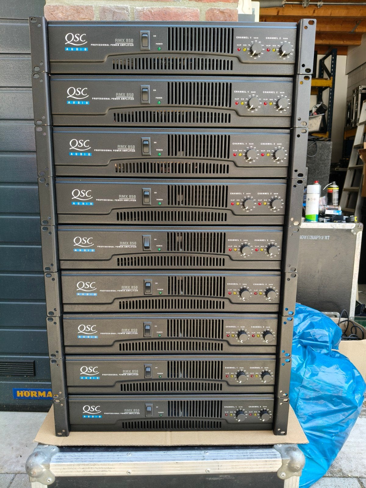9 stuks QSC RMX850 versterker, zeer netjes!, Ophalen, Gebruikt, 1000 watt of meer, P.A.