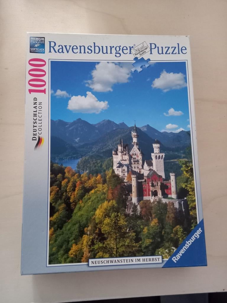 Puzzle Ravensburger 1000 pièces - Château de Neuschwanstein, Hobby & Loisirs créatifs, Sport cérébral & Puzzles, Utilisé, Puzzle