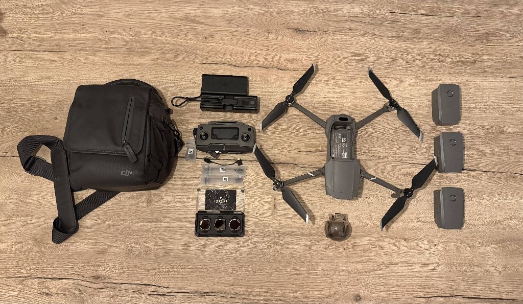 DJI Mavic 2 Pro Drone + Fly more combo + ND filters, Drone avec caméra, Qualité supérieure, 5 à 10 km, Comme neuf