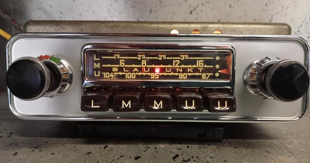 Radio FM Blaupunkt Porsche Mercedes Unique, Enlèvement