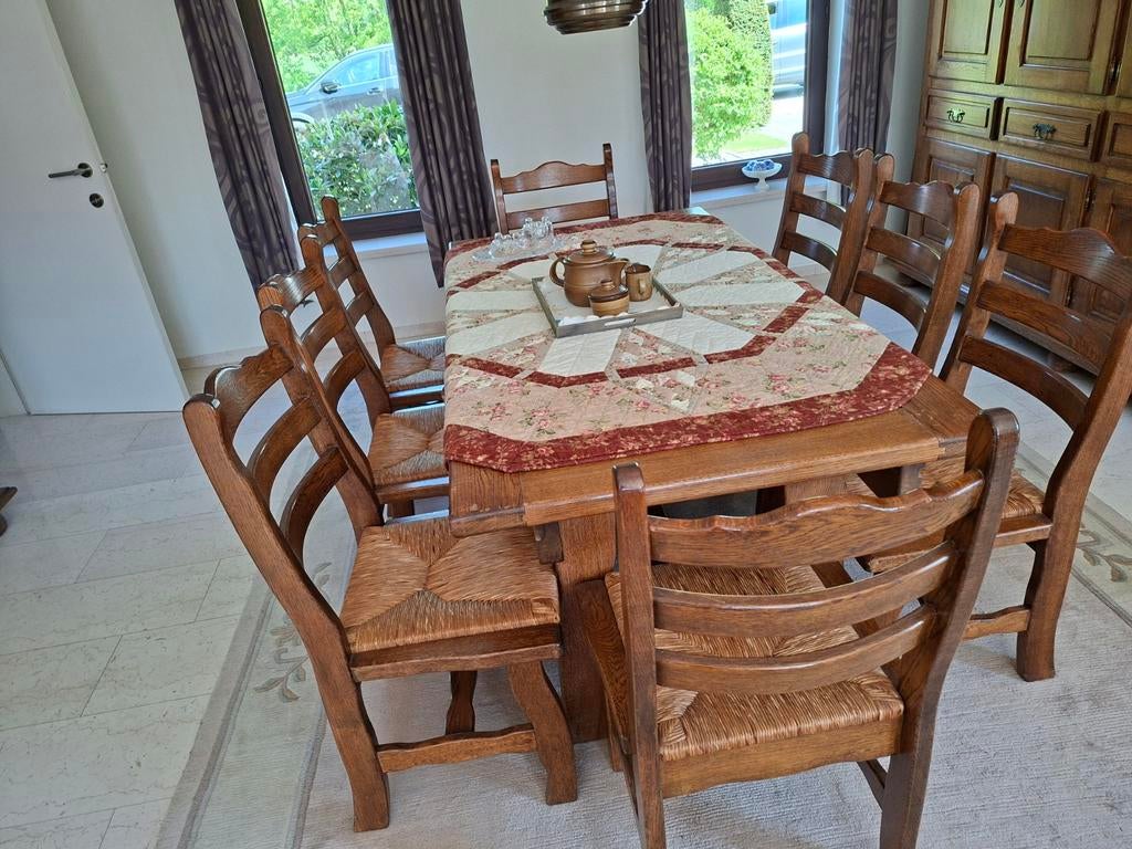 Eiken eetkamer, Ophalen