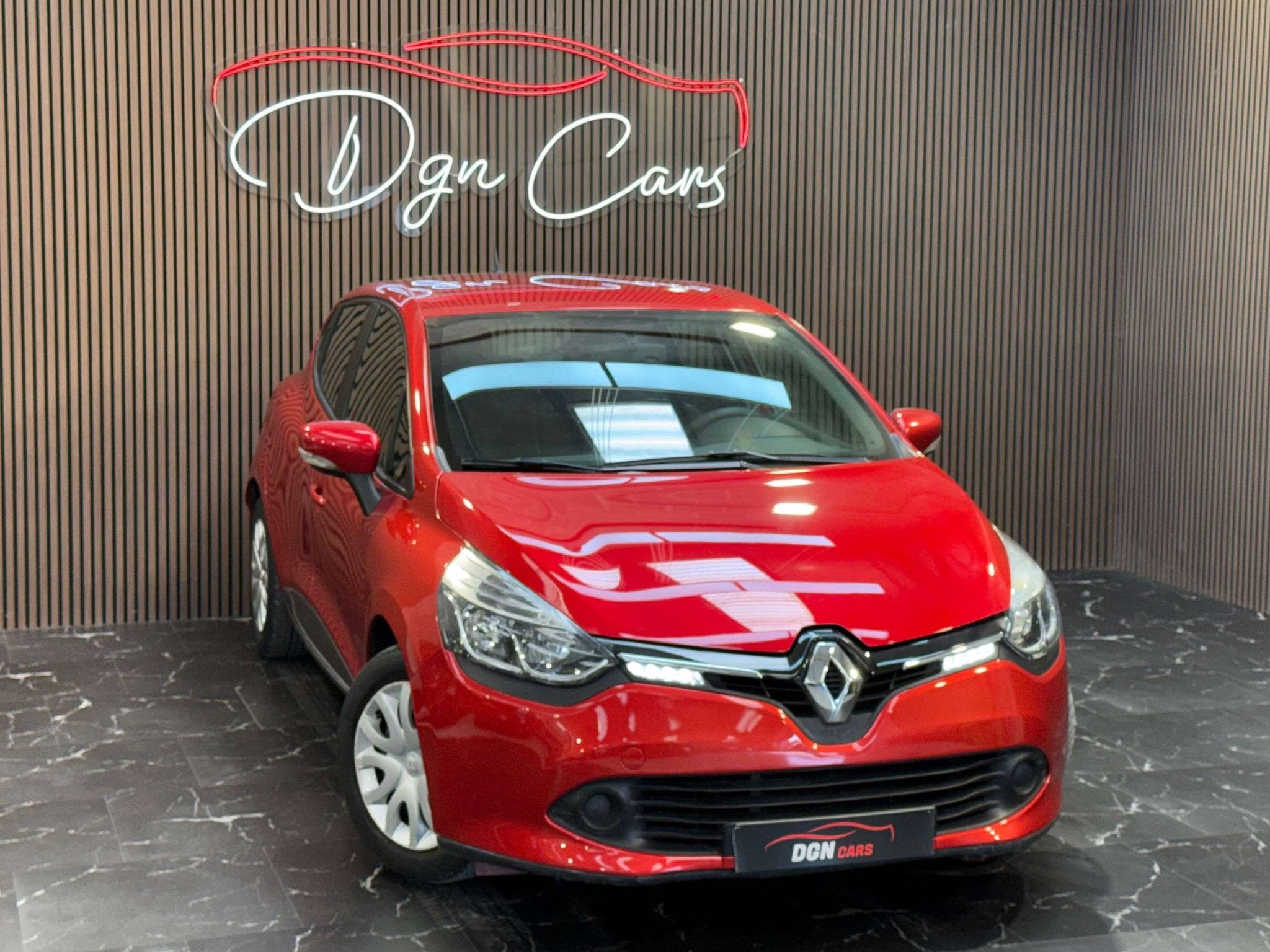 Renault Clio Clio 1.2i Collection (bj 2015), Auto's, Renault, Euro 5, Stof, Zwart, 4 cilinders