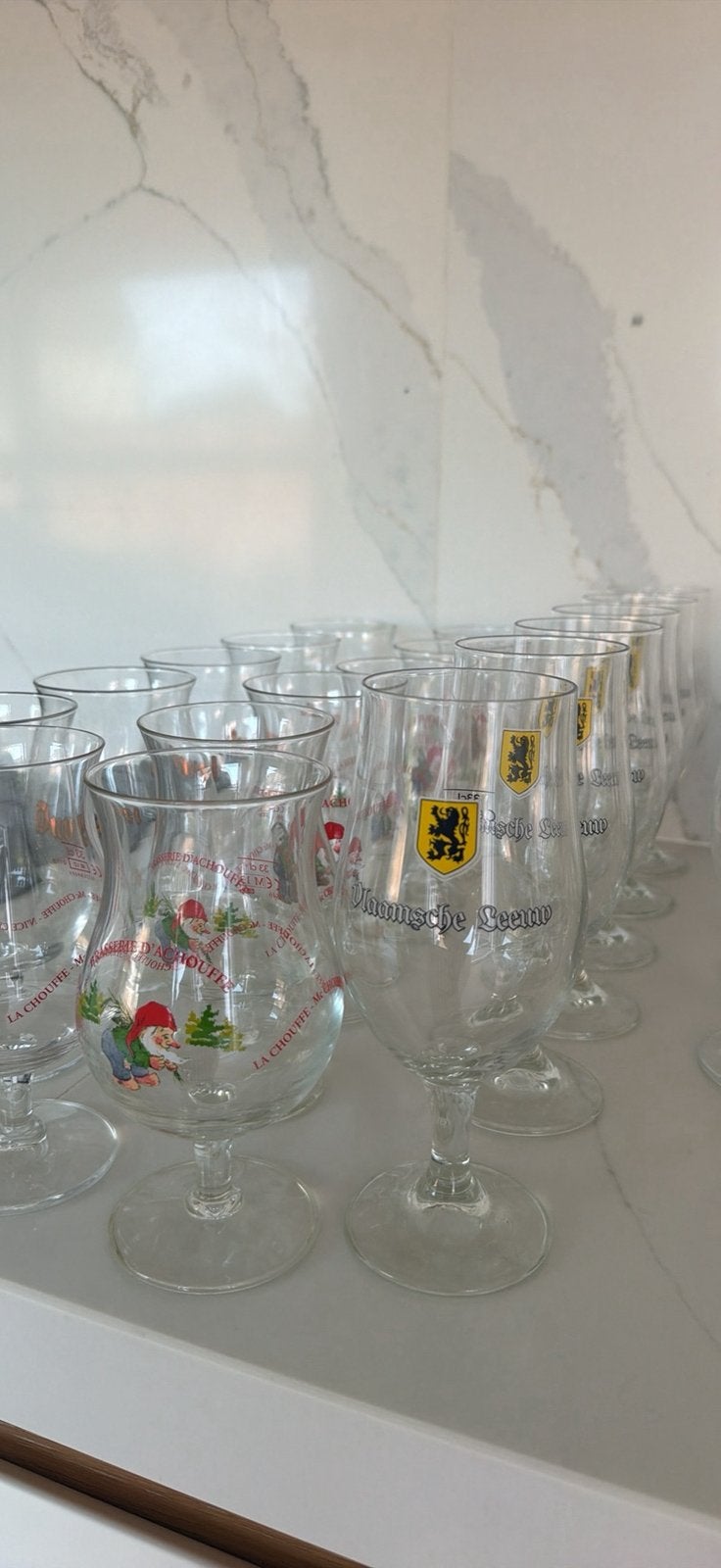 Assortiment bierglazen 31 stuks, Verzamelen, Ophalen, Zo goed als nieuw