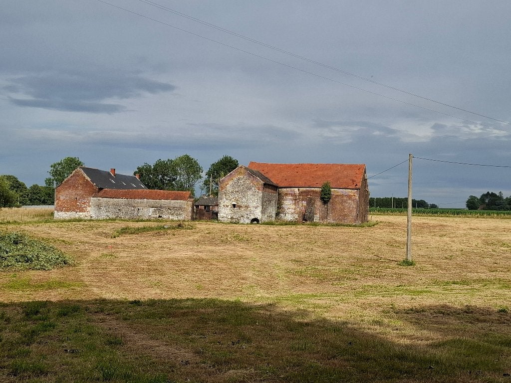 ferme en carré à restaurer complètement, Province de Hainaut, Autres types, SENEFFE, 1500 m² ou plus