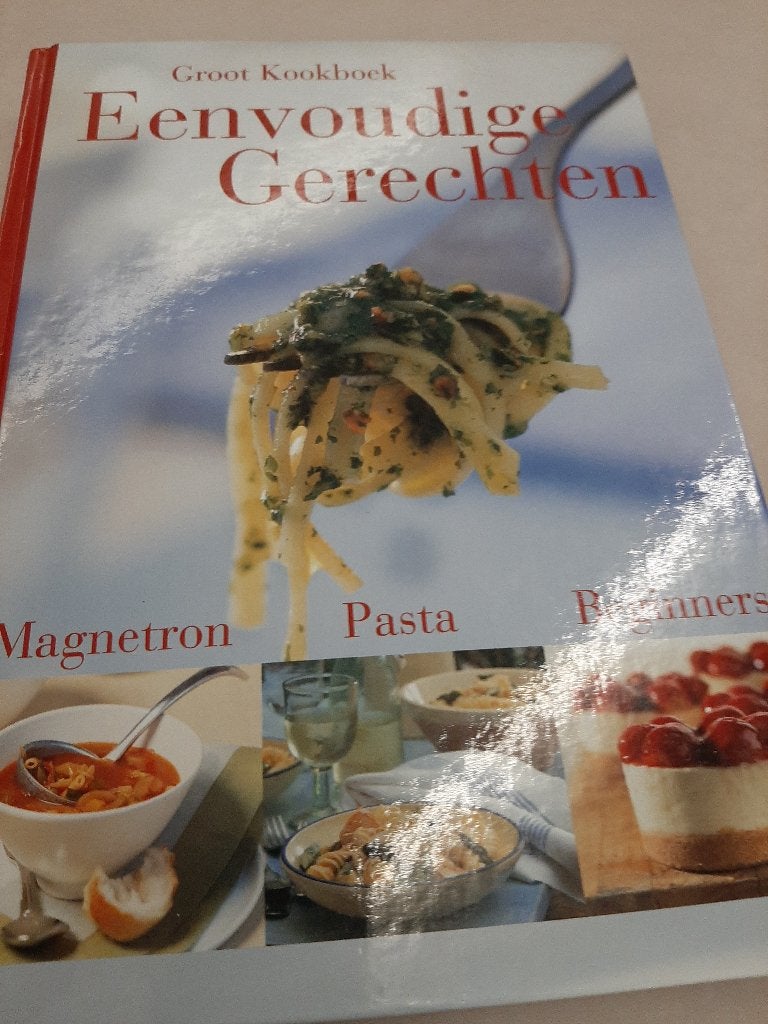 Boek: Eenvoudige Gerechten, Enlèvement, Comme neuf, France