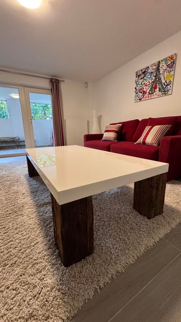 Table basse vintage design en bois massif et plateau laqué, Enlèvement ou Envoi