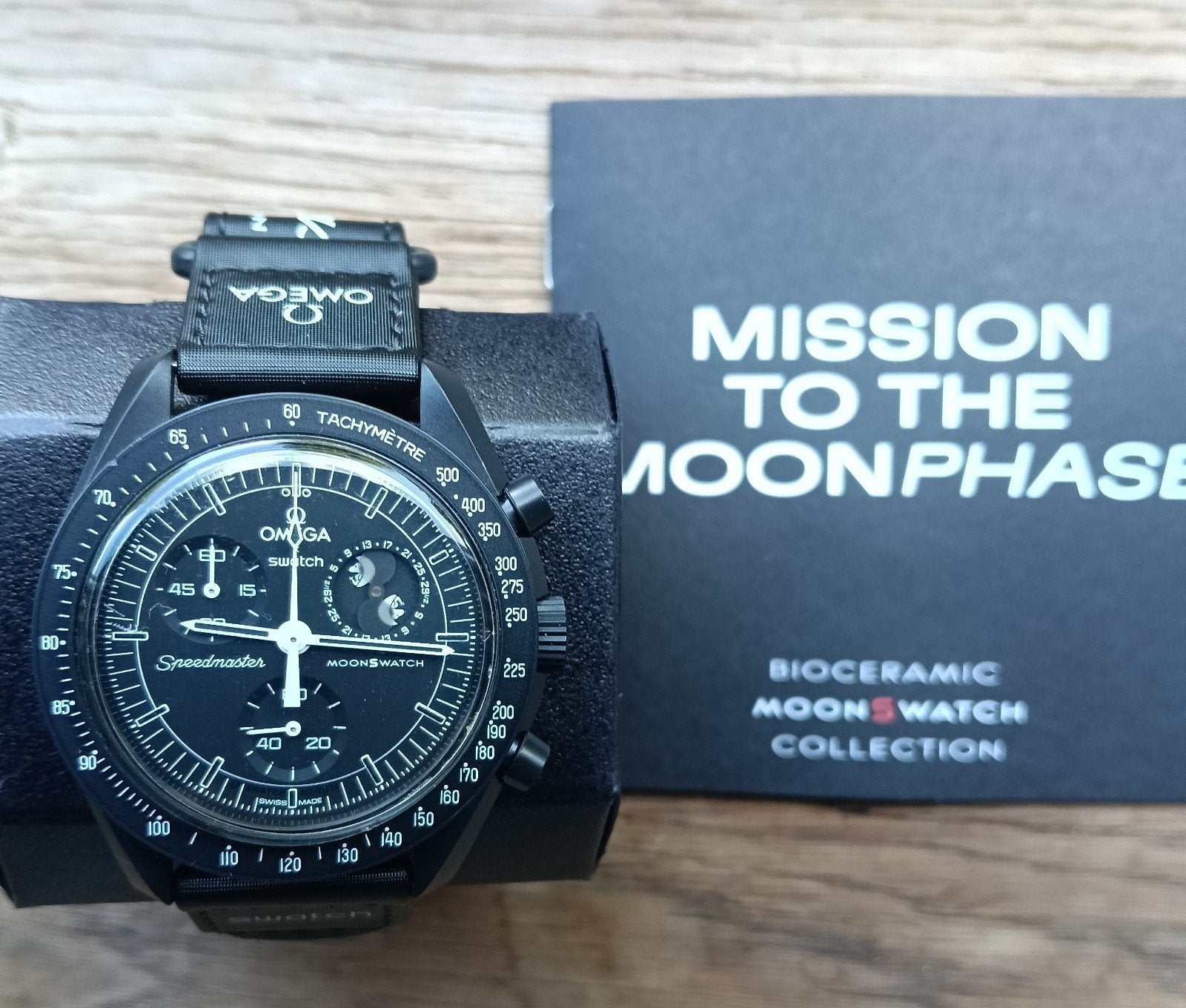 Mission Omega x Swatch MoonsWatch vers la phase lunaire, Bijoux, Sacs & Beauté, Montre-bracelet, Enlèvement ou Envoi, Swatch, Comme neuf