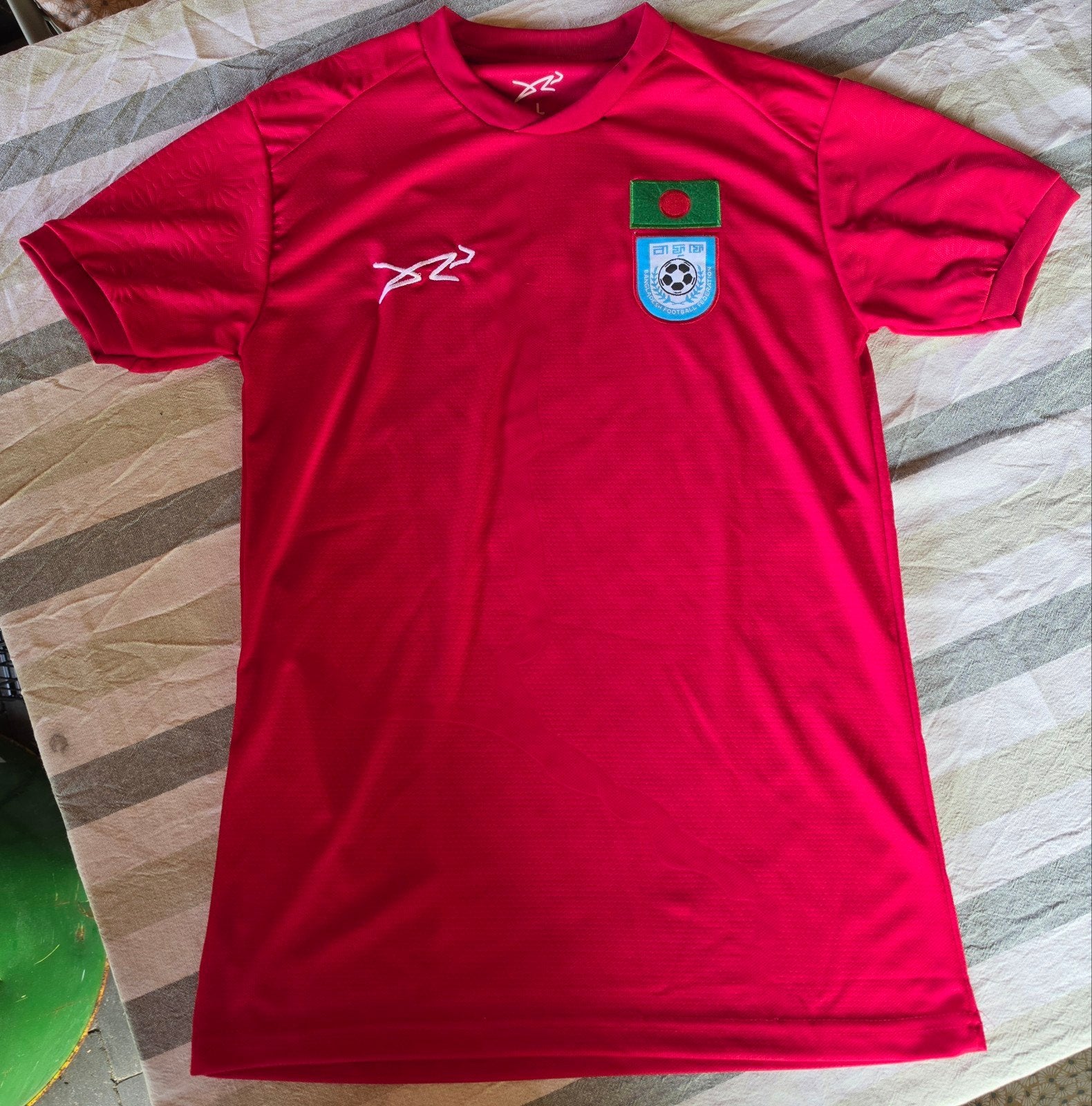 Uitshirt Nationaal Elftal Bangladesh (Maat L), Taille L, Enlèvement ou Envoi, Maillot
