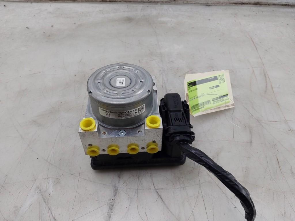 ABS POMP ABS Toyota Aygo X (|445400H160|440500H220|), Gebruikt, Sodener Straße 9
65824  Schwalbach, DE, Toyota, Continental Aftermarket & Services GmbH