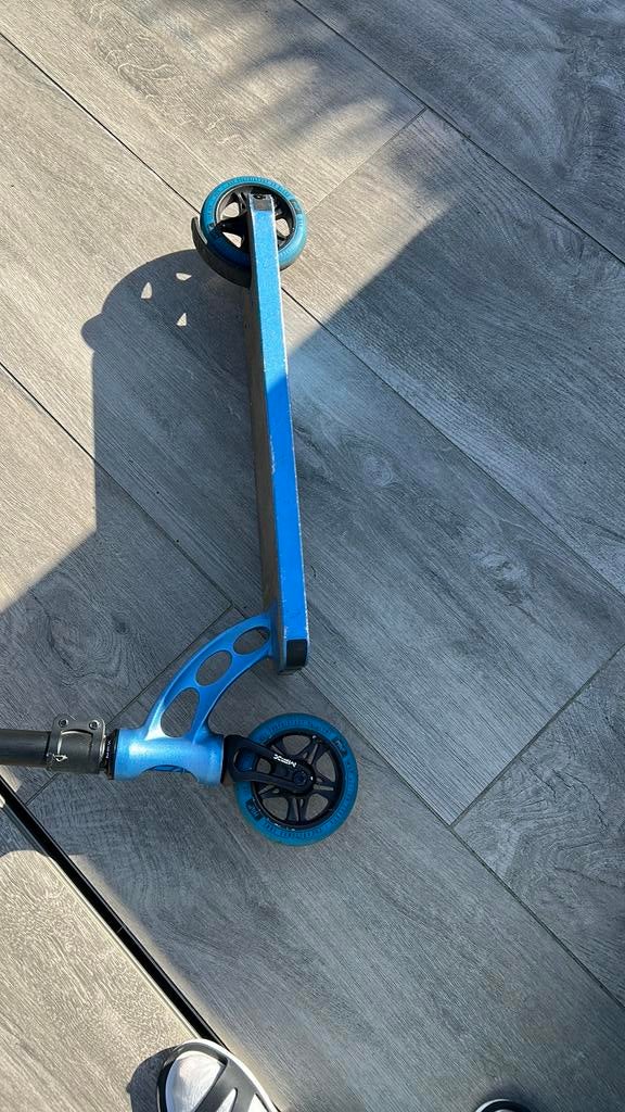 Stuntstep MGP, Fietsen en Brommers, Ophalen, Gebruikt