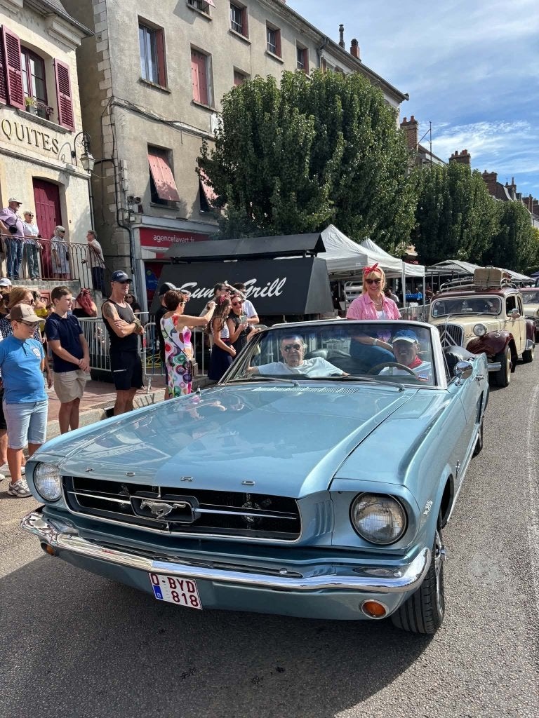 Ford Mustang Cab1965  Moteur 260 early‑production – 53 000 €, Auto's, 4 zetels, Achterwielaandrijving, Cabriolet, Blauw