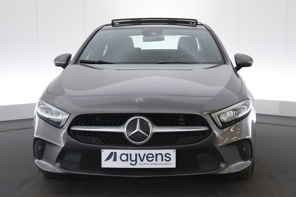 (1XQJ434A) MERCEDES-BENZ A SEDAN, Autos, Achat, Entreprise, Automatique, Tissu