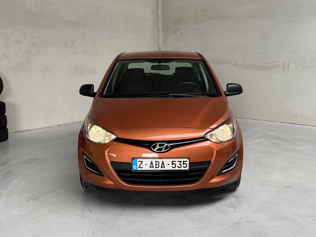 Hyundai i20 - 1.2 Essence - Entretien, Autos, Euro 5, Achat, Entreprise, Boîte manuelle