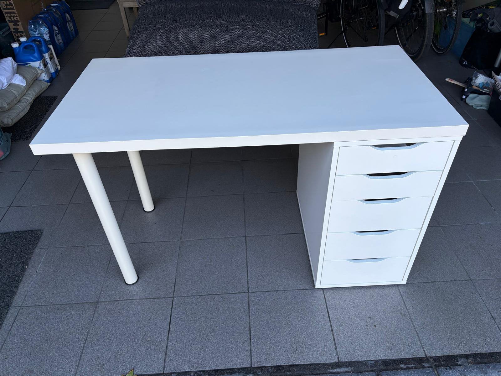 Bureau Lagkapten/Alex Ikea, Huis en Inrichting, Ophalen, Met lades, Gebruikt, IKEA