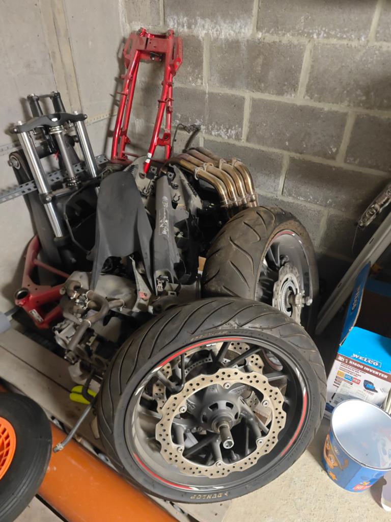 Honda CB650 2017, Motoren, Ophalen