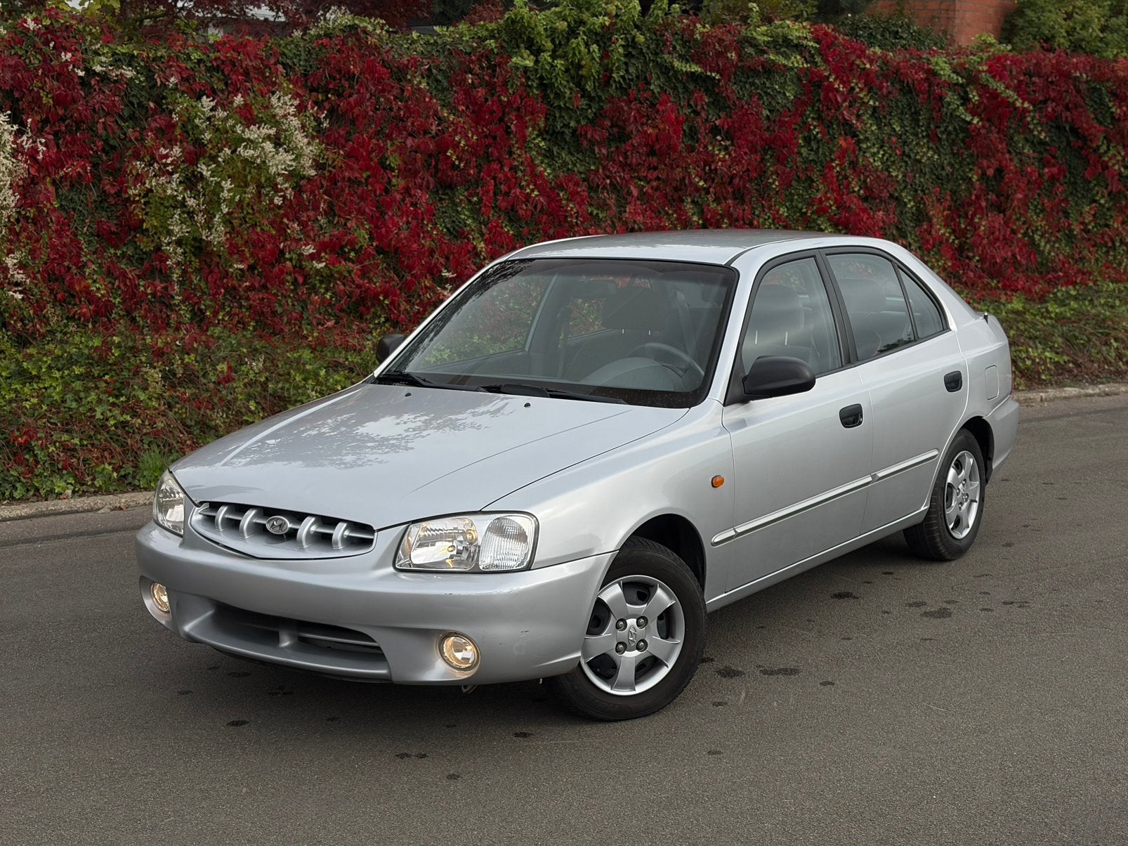 Hyunadai accent GEKEURD VOOR VERKOOP, Autos, Argent ou Gris, Boîte manuelle, 5 portes, Verrouillage central