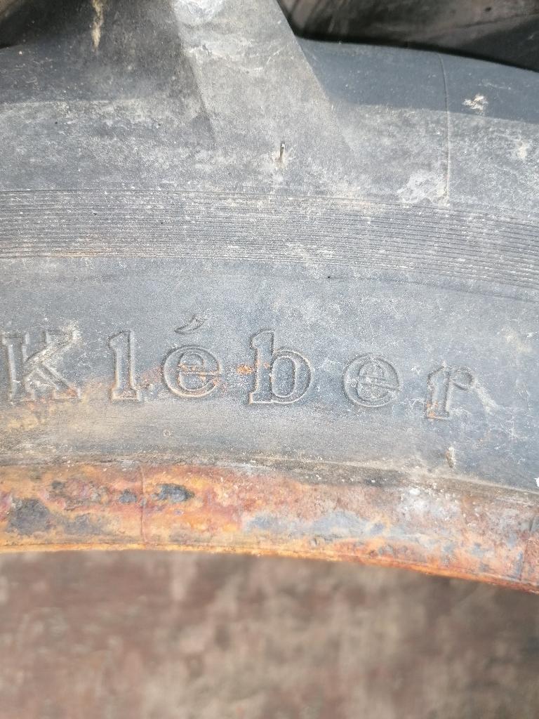 Tractorband, Zakelijke goederen, Landbouw | Onderdelen | Banden, Velgen en Assen, Ophalen