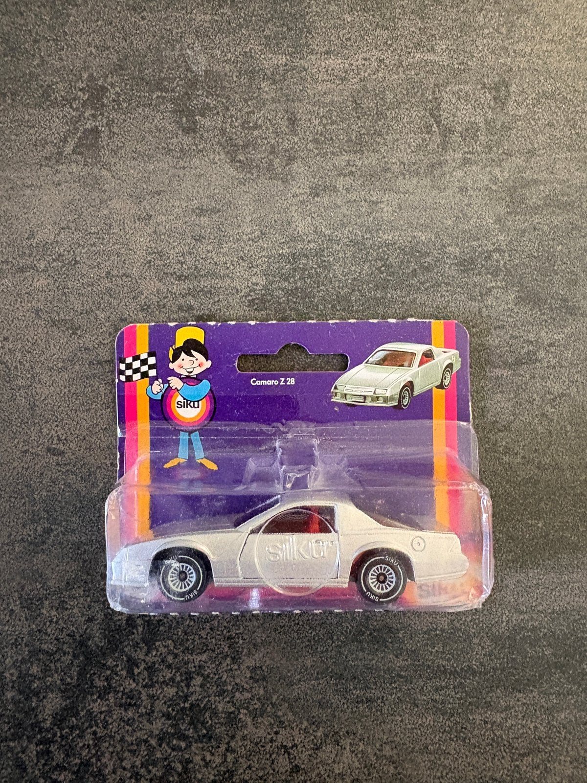 Siku Camaro Z 28, Hobby & Loisirs créatifs, Enlèvement ou Envoi, Neuf, Voiture, SIKU