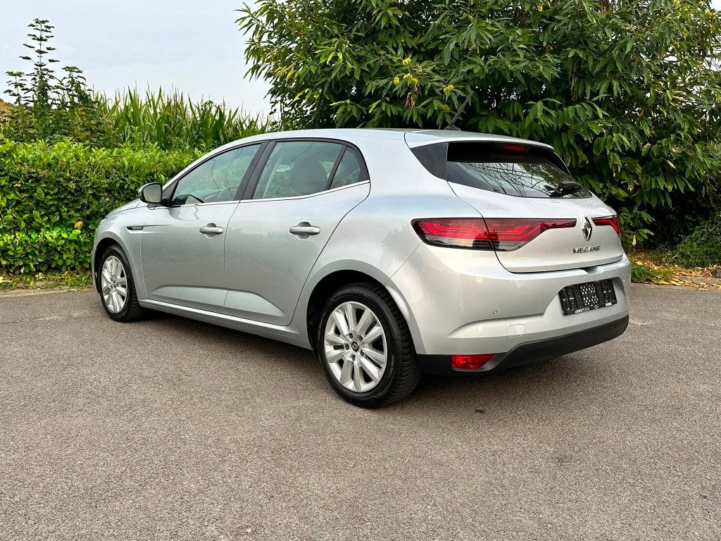 Renault Megane 1.5 Blue dCi 115pk (€6d) —2021—LED PureVision, Voorwielaandrijving, Stof, Euro 6, 4 cilinders