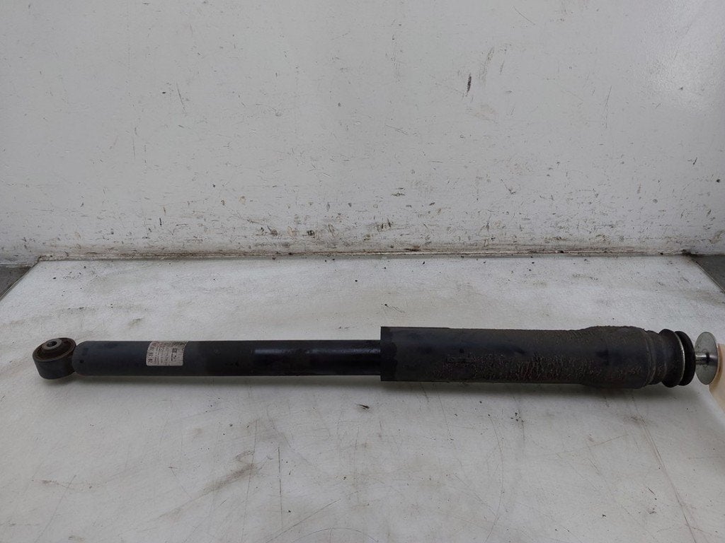 SCHOKBREKER LINKS ACHTER Toyota Yaris Cross (PB1 / PJ1), Gebruikt, Postoffice@zf.com, Löwentaler Straße 20
88046  Friedrichshafen, DE
