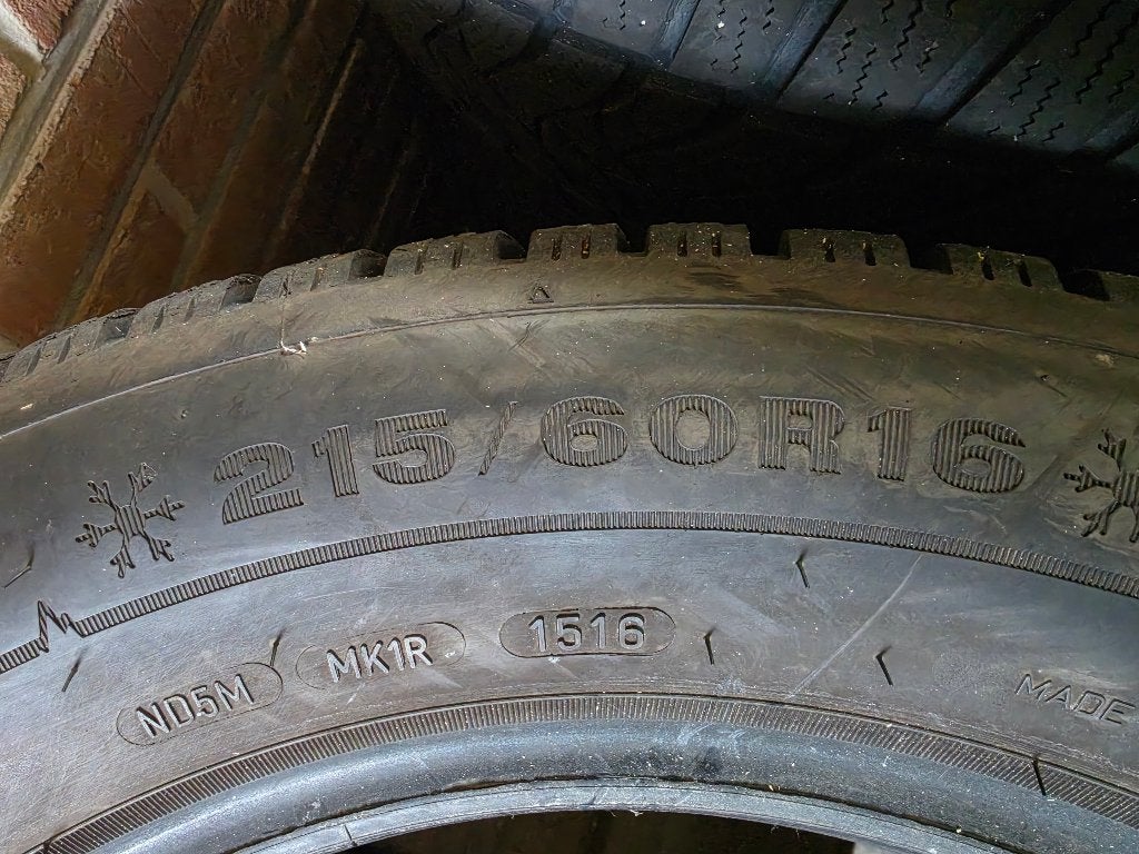 Pneus d'hiver 215/60R16 99H M+S, 16 pouces, Véhicule de tourisme, Pneu(s), Enlèvement