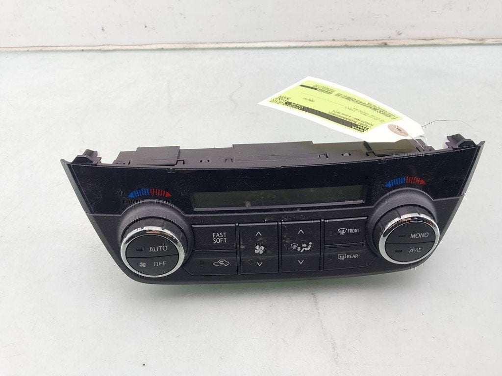 BEDIENINGSPANEEL VERWARMING RAV4 (A4) (|75F546|5590042450|), Gebruikt, Kundenbetreuung@toyota.de, Toyota, Toyota-Allee 2
50858  Köln, DE