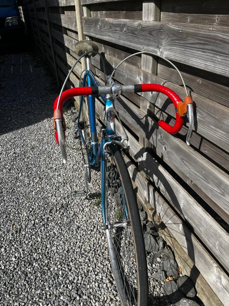 Vintage koersfiets, Ophalen