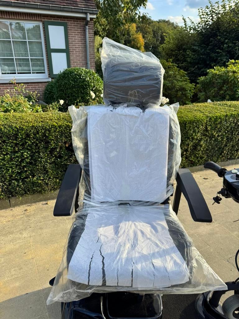 Compacte Scootmobiel – Lichtgewicht, Comfortabel & Wendbaar, Ophalen of Verzenden, Inklapbaar, Zo goed als nieuw, Elektrische rolstoel