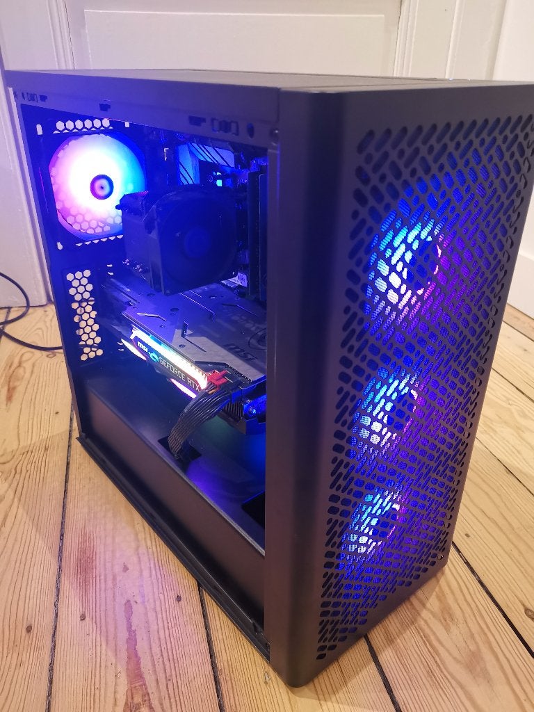 Gaming PC RTX 2080 Ryzen 5 32GB RAM 1.5GB Storage, Informatique & Logiciels, Ordinateurs de bureau, Custom Build / Gaming Pc / MSI