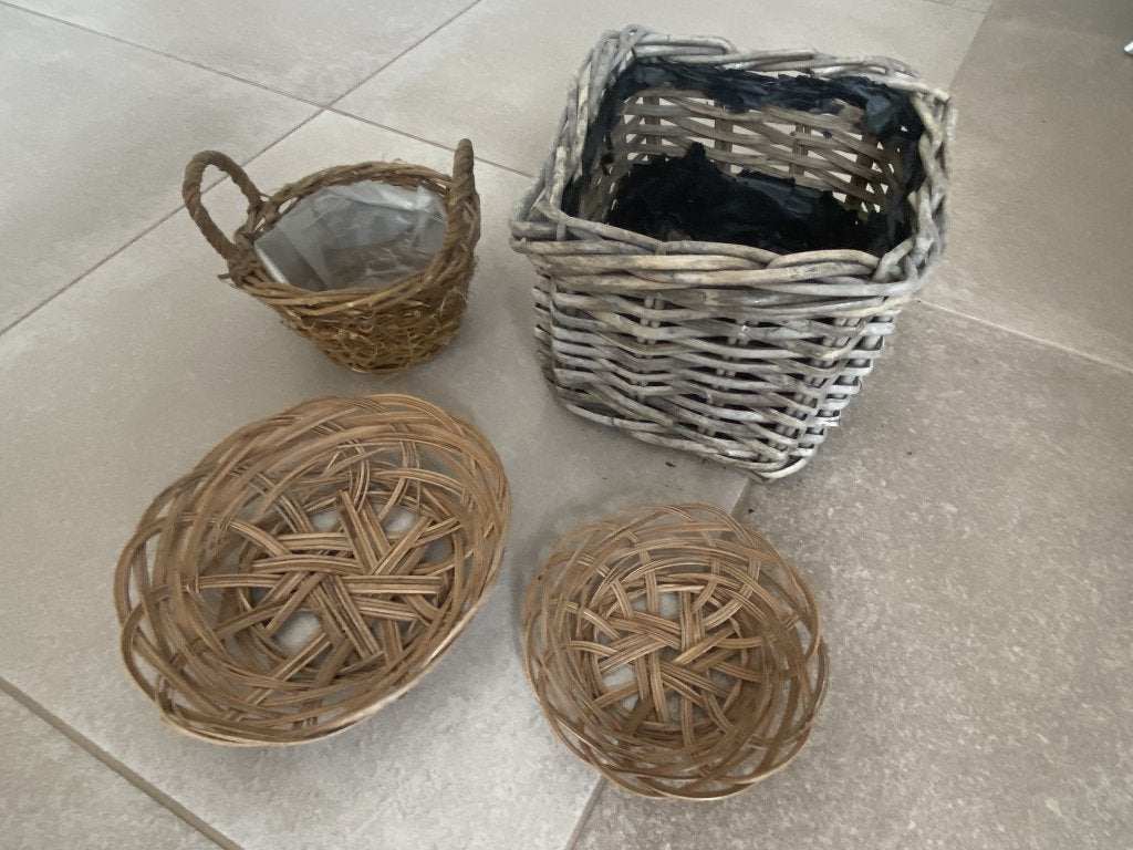 Rieten mandjes, Gebruikt, Plantenpot of Plantenbak, Riet, Overige vormen