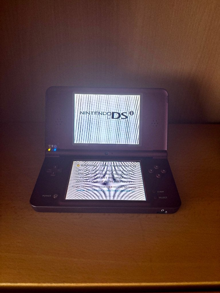 Nintendo DS, Games en Spelcomputers, Dsi, Zo goed als nieuw, Rood, Ophalen