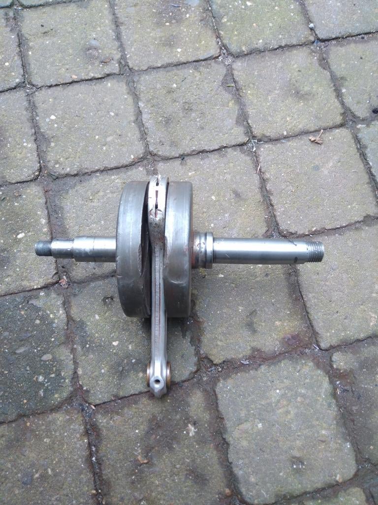 Oldtimer motoronderdelen sachs sm51 175 cc krukas, Motoren, Ophalen